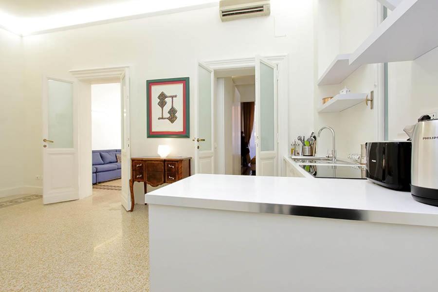 Elegant Apartment In The Heart Of Rome-Navona Area Eksteriør billede