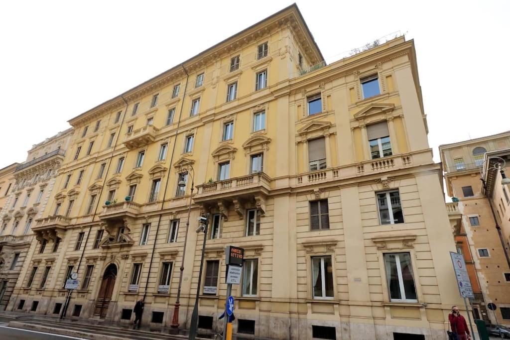 Elegant Apartment In The Heart Of Rome-Navona Area Eksteriør billede